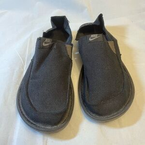 Nike Men's Solarsoft Lakeside Black Slip-On Canvas Shoes 11